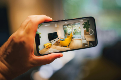 Alex Nabuco dos Santos analisa como algoritmos de IA estão aprimorando previsões, liquidez e segurança nas operações imobiliárias.