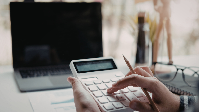 Com a nova lógica de tributação e a chegada da CBS e do IBS, Victor Boris Santos Maciel analisa o que muda na prática para as empresas com a Reforma Tributária.